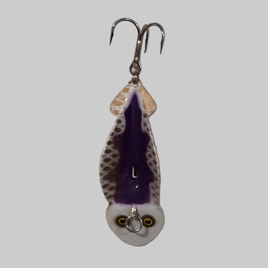 61-8 Scaled - White with Purple Scaled Scallop